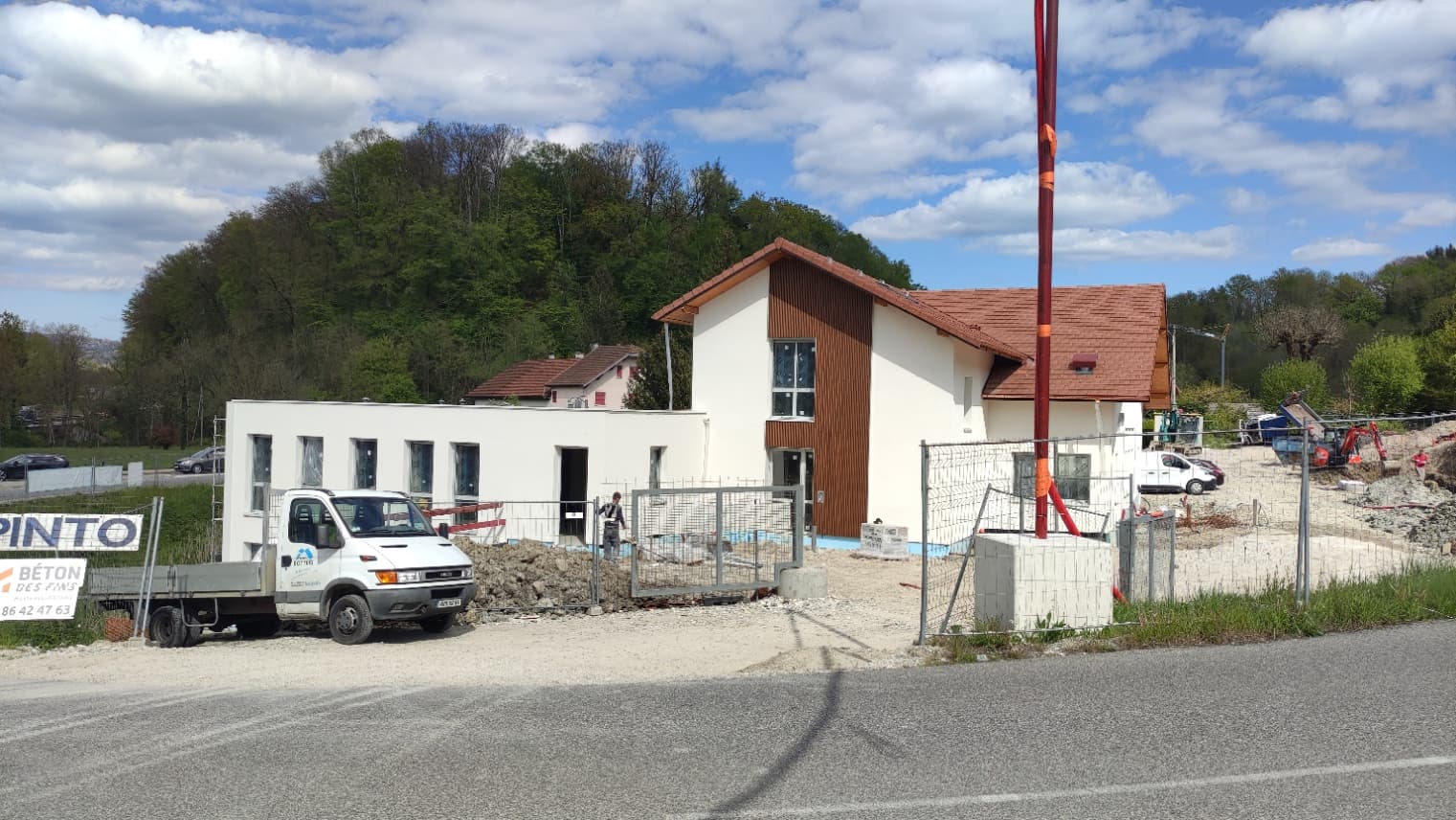 Réalisation d'un cabinet d'ostéopathie aquatique à SALLENOVES (2023-2024)